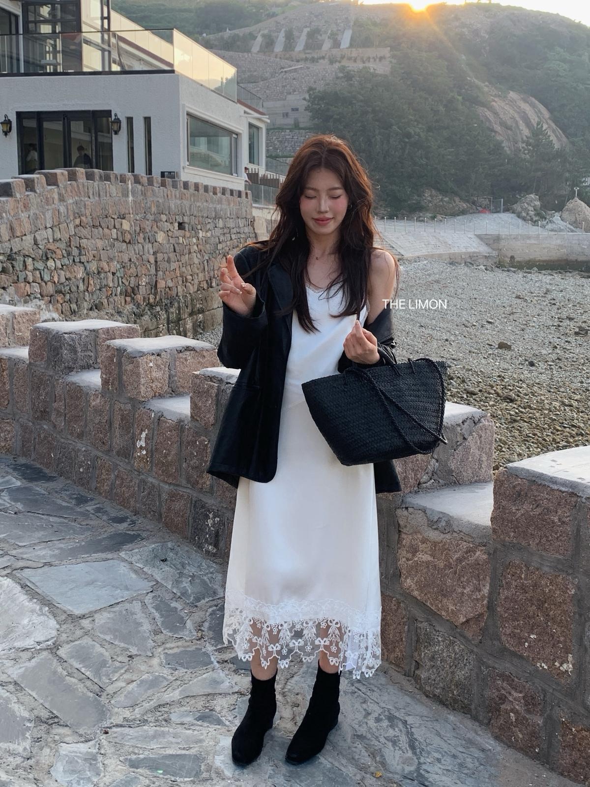 蕾絲拼接光澤感收腰吊帶連衣裙:圖片 9